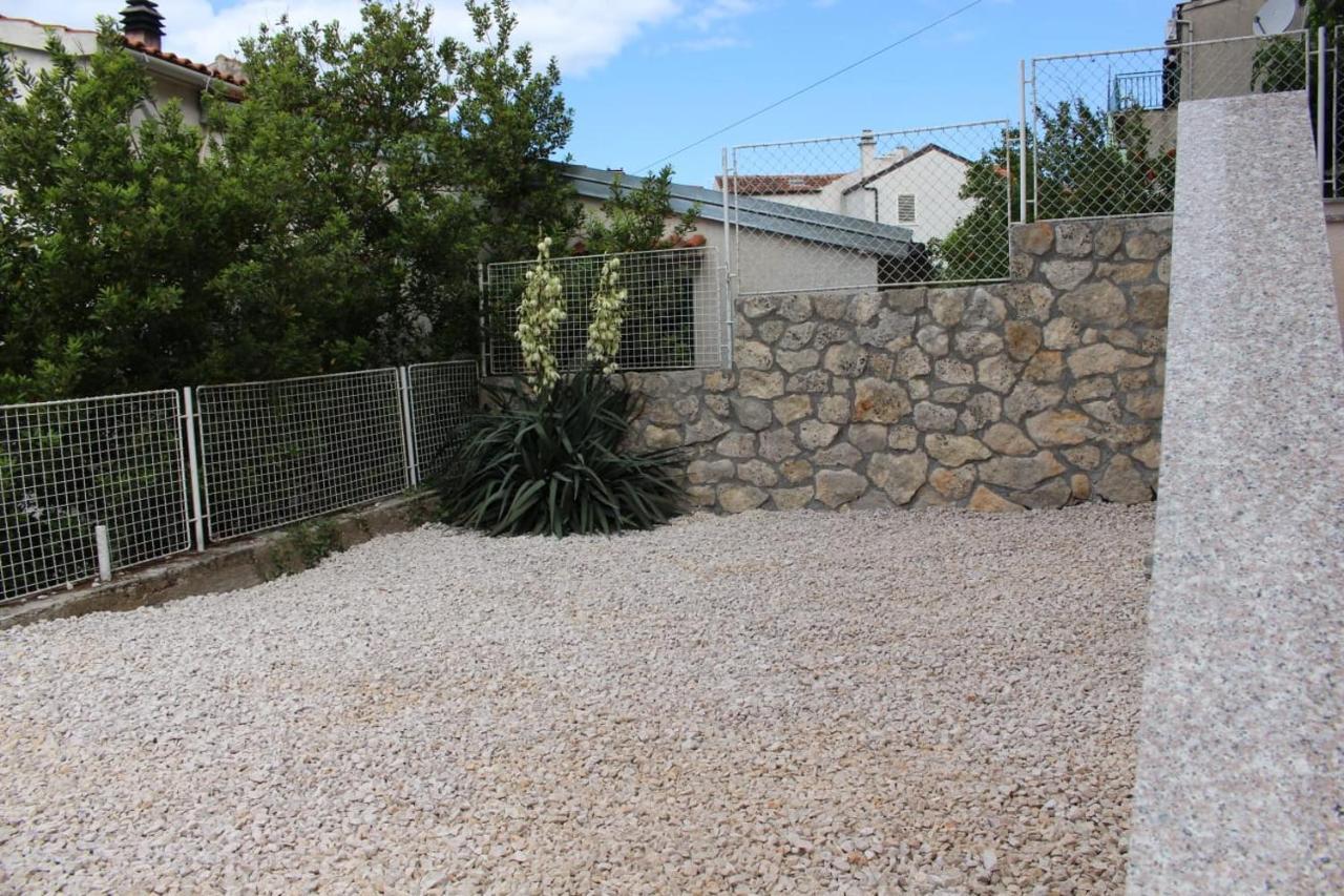 Apartments Agata Σίμπενικ Εξωτερικό φωτογραφία