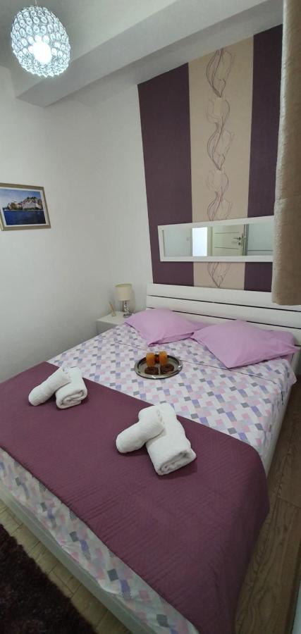 Apartments Agata Σίμπενικ Εξωτερικό φωτογραφία
