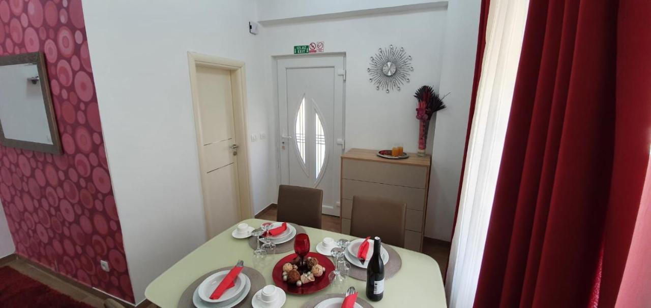 Apartments Agata Σίμπενικ Εξωτερικό φωτογραφία