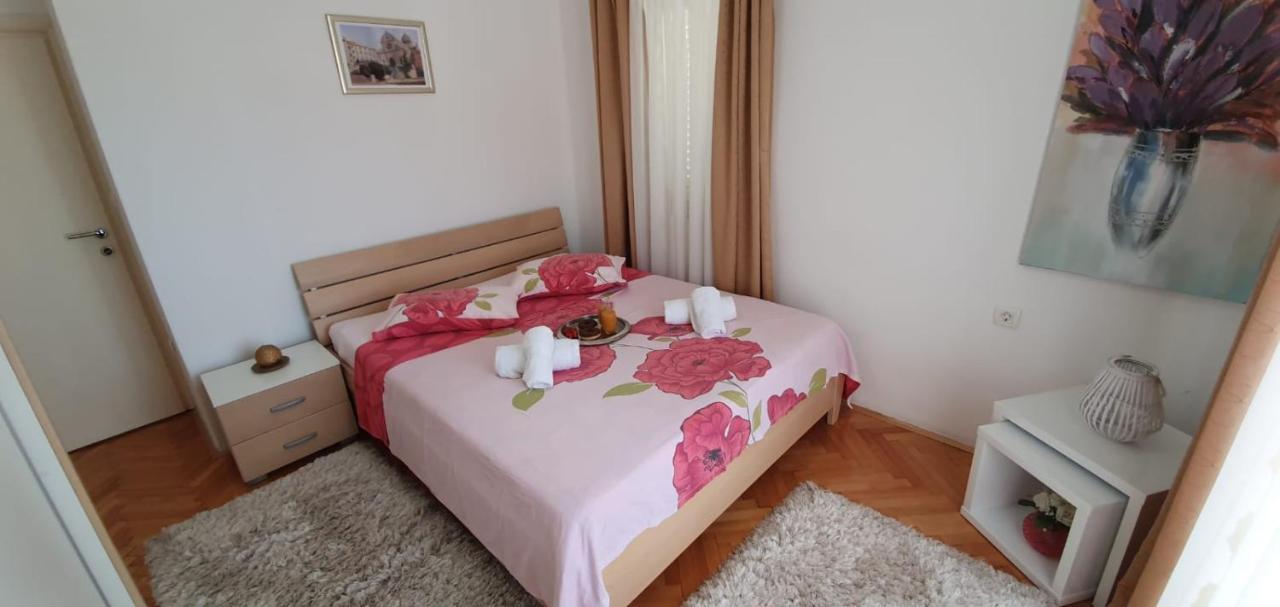 Apartments Agata Σίμπενικ Εξωτερικό φωτογραφία