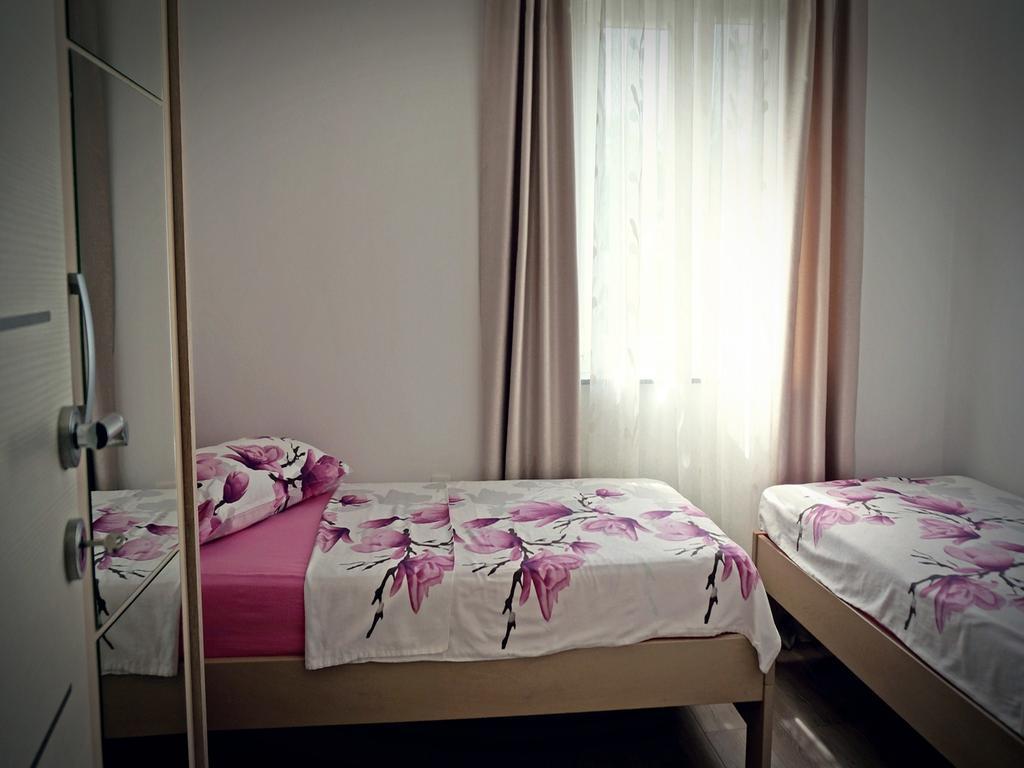 Apartments Agata Σίμπενικ Εξωτερικό φωτογραφία